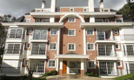 Apartamento 03 Dorm. à venda no Bairro Planalto com 171 m² de área privativa - 2 vagas de garagem