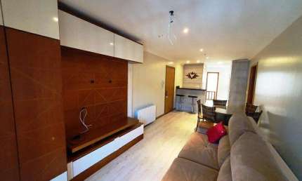 Apartamento 02 Dorm. à venda no Bairro Centro com 76 m² de área privativa - 1 vaga de garagem