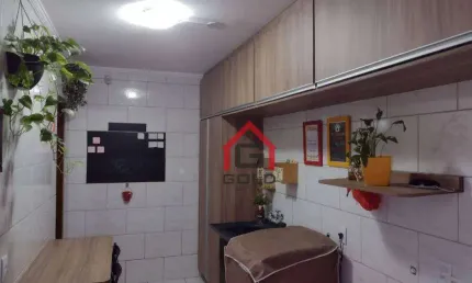 Sobrado à venda, 131 m² por R$ 490.000,00 - Vila Assis Brasil - Mauá/SP