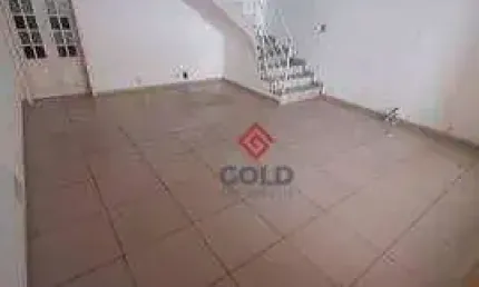 Sobrado com 3 dormitórios para alugar, 181 m² por R$ 3.987,35/mês - Jardim - Santo André/SP