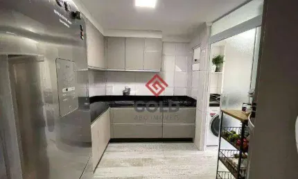 Apartamento com 3 dormitórios à venda, 72 m² por R$ 490.000,00 - Parque Jaçatuba - Santo André/SP