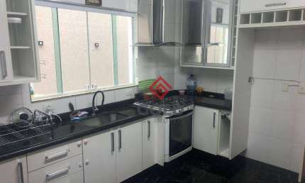 Sobrado com 3 dormitórios para alugar, 128 m² - Jardim - Santo André/SP
