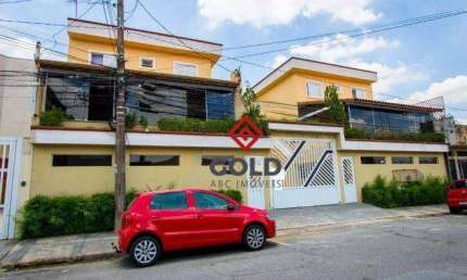 Sobrado com 3 dormitórios para alugar, 70 m² por R$ 2.103,00/mês - Jardim Stella - Santo André/SP