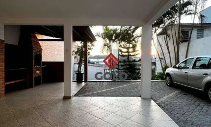 Casa com 4 dormitórios à venda, 221 m² por R$ 950.000 - Vila Curuçá - Santo André/SP