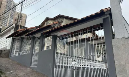 Casa terrea vila augusta 4 dormitorios / vaga para 3 carros