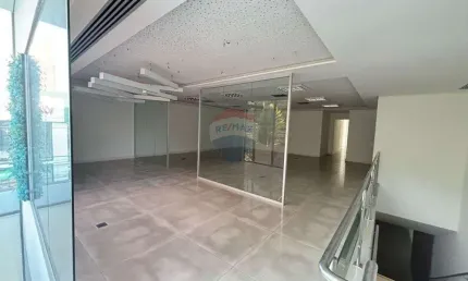 Ponto comercial para alugar no Jardim Maia, Guarulhos 