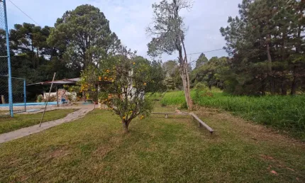 Chácara / sítio com 3 quartos à venda na Rua Canadá, 01, Jardim das Graças, Colombo