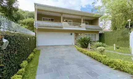 Melhor oportunidade de casa no alto da xv com cristo rei