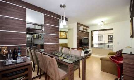 Lindo apartamento no Cristo Rei 3 Quartos sendo 1 suite