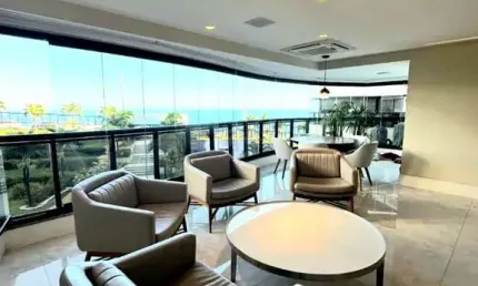 Apartamento de Alto Luxo na Barra: 4 Quartos, 4 Suítes, 330m² - Vista Mar, Porteira Fechada - Imperdível!