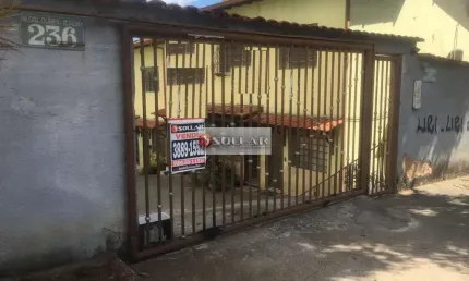 Casa com 2 quartos à venda em Itapoã, Belo Horizonte , 54 m2 por R$ 300.000