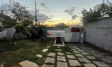 Casa com 3 quartos à venda no Planalto, Belo Horizonte  por R$ 800.000