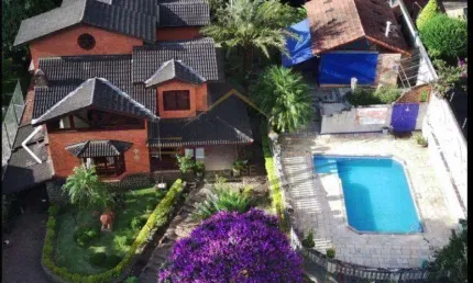 Casa para Venda em Mairiporã, Caraguatá, 5 dormitórios, 4 suítes, 6 banheiros, 6 vagas