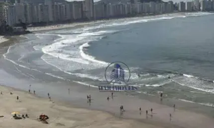 Apartamento à venda no Guarujá, na praia das Astúrias, frente ao mar, 90 metros de área útil, 02 vagas de garagem e lazer.