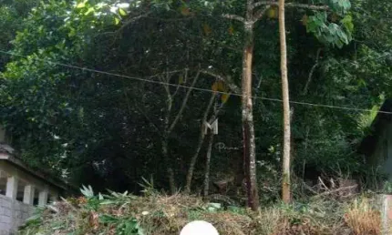 Terreno em condomínio fechado na região da praia de pernambuco no guarujá!