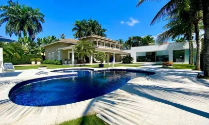 Casa Praia no Condomínio Jardim Acapulco - Guarujá/SP