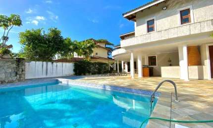 Casa com 4 dormitórios à venda, 500 m² por R$ 2.200.000 - Balneário Cidade Atlântica - Guarujá/SP