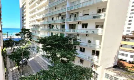 Apartamento com 3 dormitórios à venda, 135 m² por R$ 650.000 - Pitangueiras - Guarujá/SP