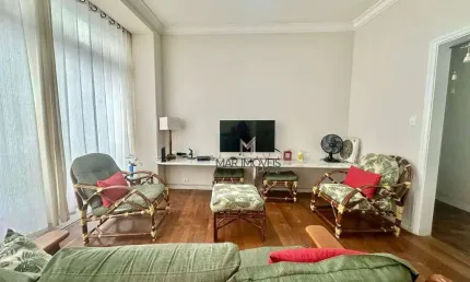 Apartamento a 60 metros da praia das Pitangueiras no Guarujá!