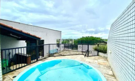 Cobertura com 2 dormitórios à venda, 138 m² por R$ 640.000,00 - Enseada - Guarujá/SP