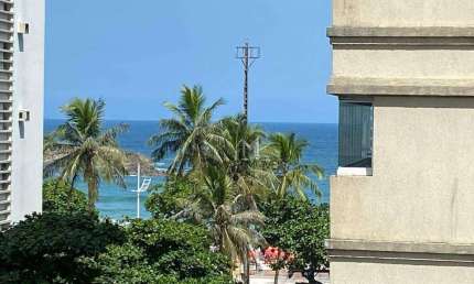 Apartamento com 3 dormitórios à venda, 100 m² por R$ 420.000,00 - Pitangueiras - Guarujá/SP