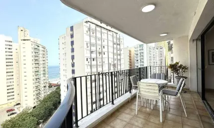 Apartamento à venda na Praia das Pitangueiras em Guarujá - Mar Imóveis Prime
