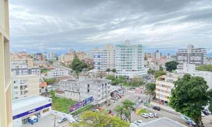 Apartamento com 3 quartos à venda na Avenida Engenheiro Max de Souza, 1425, Coqueiros, Florianópolis por R$ 990.000