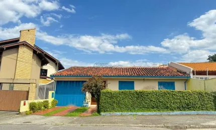Casa com 4 quartos à venda na Rua Papa João XXIII, 189, Coqueiros, Florianópolis por R$ 1.980.000