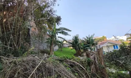 Terreno à venda na Jardim Costa Azul, 30, Itaguaçu, Florianópolis por R$ 950.000