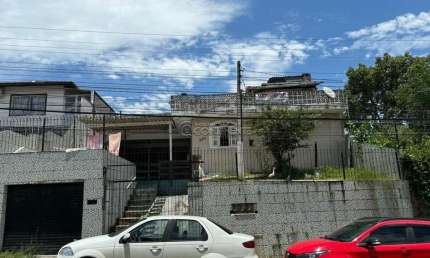 Terreno à venda na Rua Professora Rosinha Campos, 221, Abraão, Florianópolis por R$ 780.000
