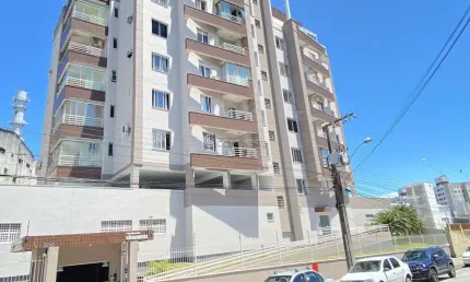 Apartamento com 2 quartos à venda na rua kurt rantour, 330, capoeiras, florianópolis por r$ 450.000