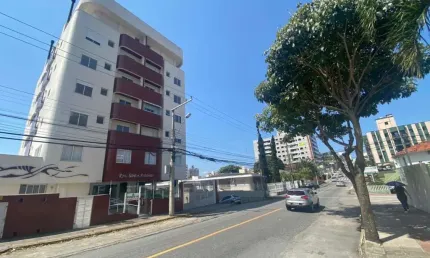 Apartamento com 2 quartos à venda na Rua Joaquim Nabuco, 1840, Capoeiras, Florianópolis por R$ 564.036