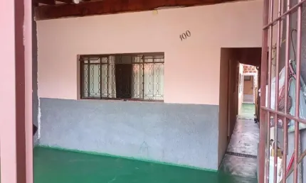 Casa para Venda em Itu, Nossa Senhora Candelaria, 3 dormitórios, 2 banheiros, 2 vagas