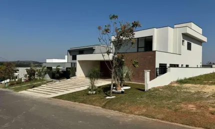 Casa para Venda em Itu, Condomínio Villas do Golfe, 4 suítes, 3 vagas