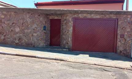 Casa para Venda em Tatuí, Jardim Lucila, 2 dormitórios, 2 suítes, 3 banheiros, 3 vagas