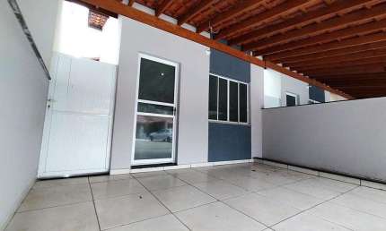 Casa em Condomínio para Locação em Salto, Residencial Santo Stéfano, 3 dormitórios, 1 suíte, 2 banheiros, 1 vaga