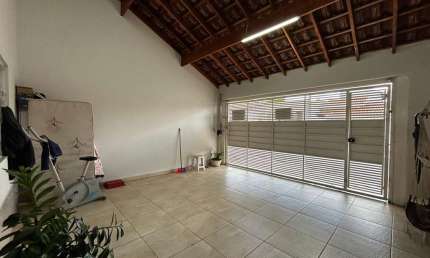 Casa para Venda em Tatuí, Jardim Planalto, 3 dormitórios, 2 suítes, 4 banheiros, 2 vagas