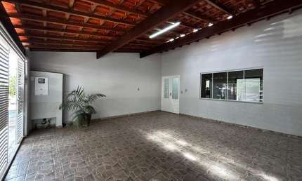 Casa para Venda em Tatuí, Jardim Planalto, 3 dormitórios, 2 banheiros, 2 vagas