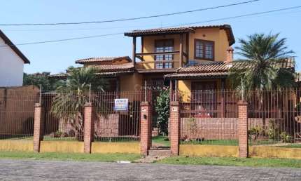 Casa em Condomínio para Venda em Salto, ..., 3 dormitórios, 1 suíte, 4 banheiros, 2 vagas