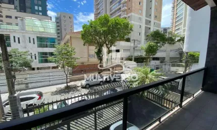 Casa com 4 dormitórios à venda no Gonzaga - Santos/SP