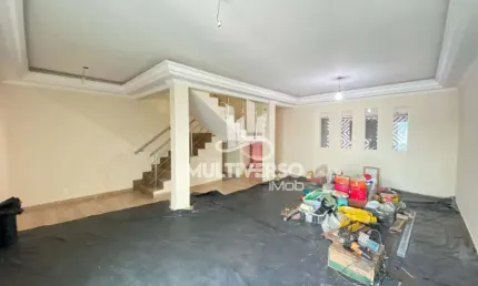 Casa à venda, 4 quartos no bairro Campo Grande em Santos