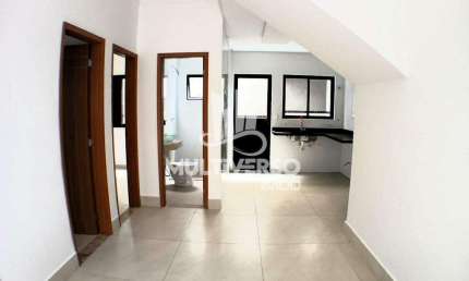 Casa 2 dorm de Condomínio com Piscina e Área Gourmet no Maracanã
