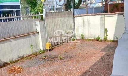 Casa para aluguel, 3 quartos no bairro Boqueirão em Santos