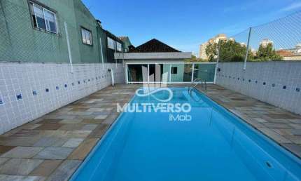 Casa com 5 quartos à venda no Marapé, Santos 
