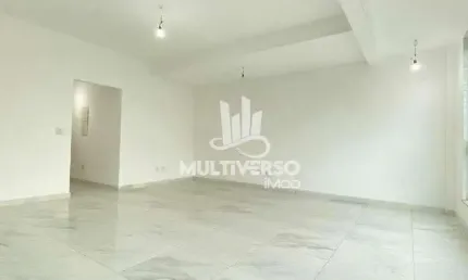 Casa à venda, 3 quartos no bairro Boqueirão em Santos