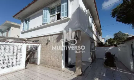 Sobrado à venda, 3 quartos no bairro marapé em santos