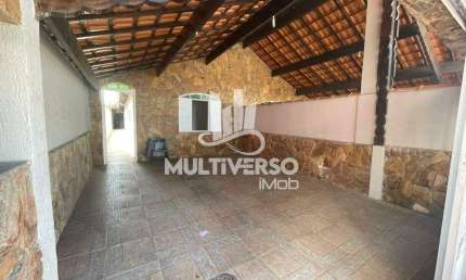 Casa à venda, 3 quartos no bairro Guilhermina em Praia Grande