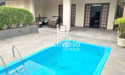 Casa à venda, 4 quartos no bairro Flórida em Praia Grande