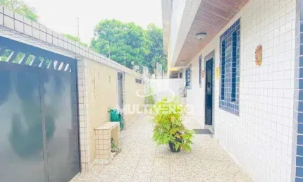 Casa com 4 quartos à venda no Embaré, Santos 