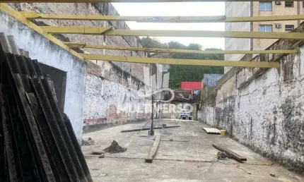 Terreno à venda na Vila Nova, Santos 